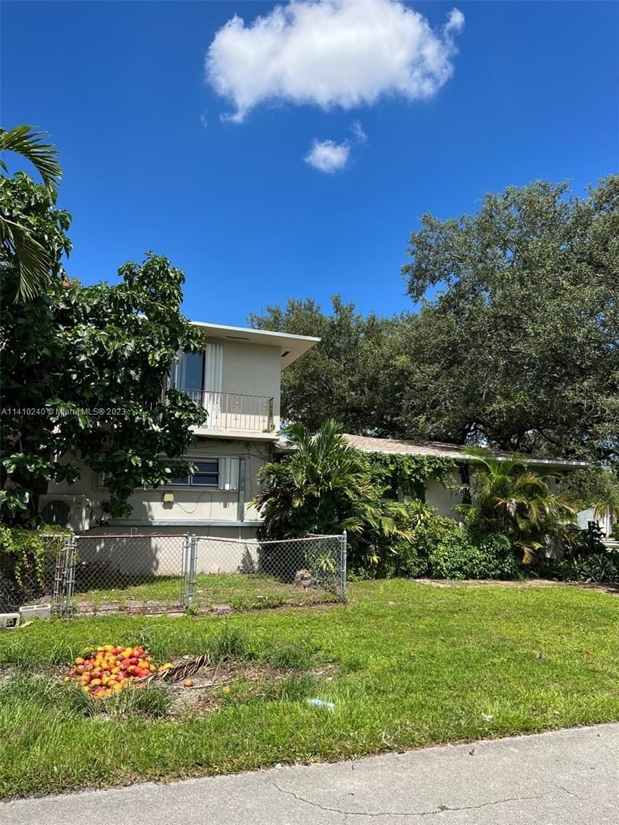 Real estate property located at 1002 Westward Dr, Miami-Dade County, Miami Springs, FL