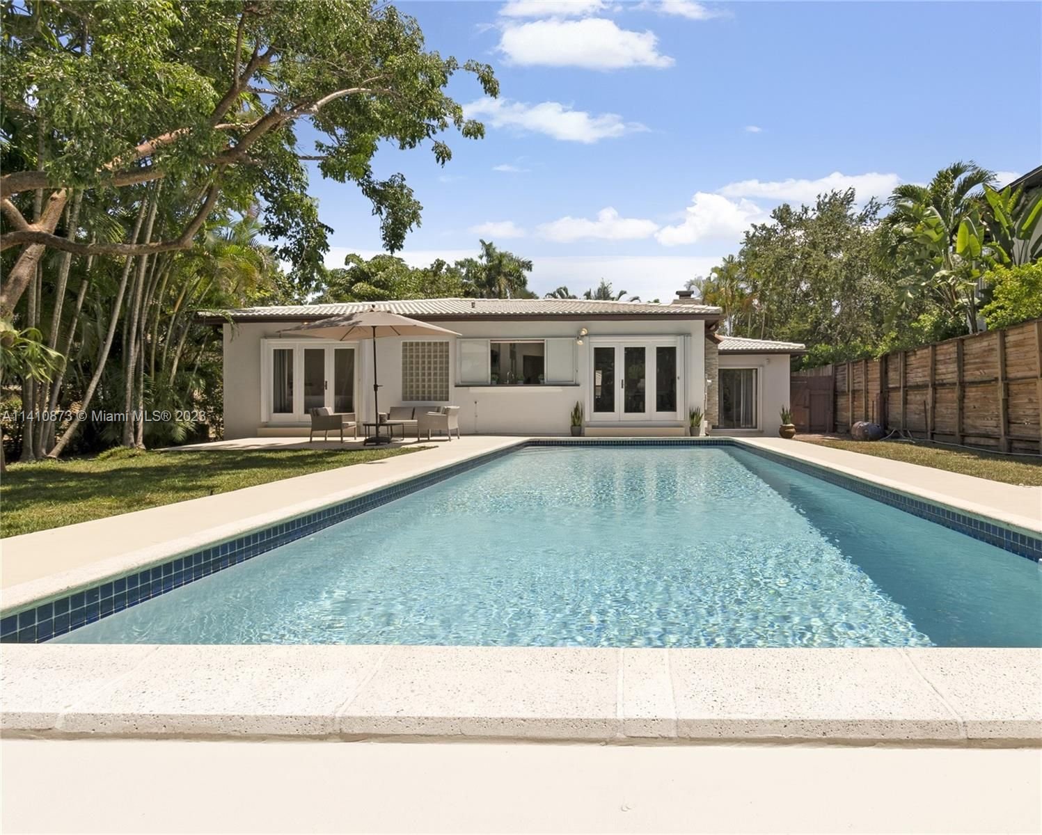 Real estate property located at 4121 Woodridge Rd, Miami-Dade County, Miami, FL