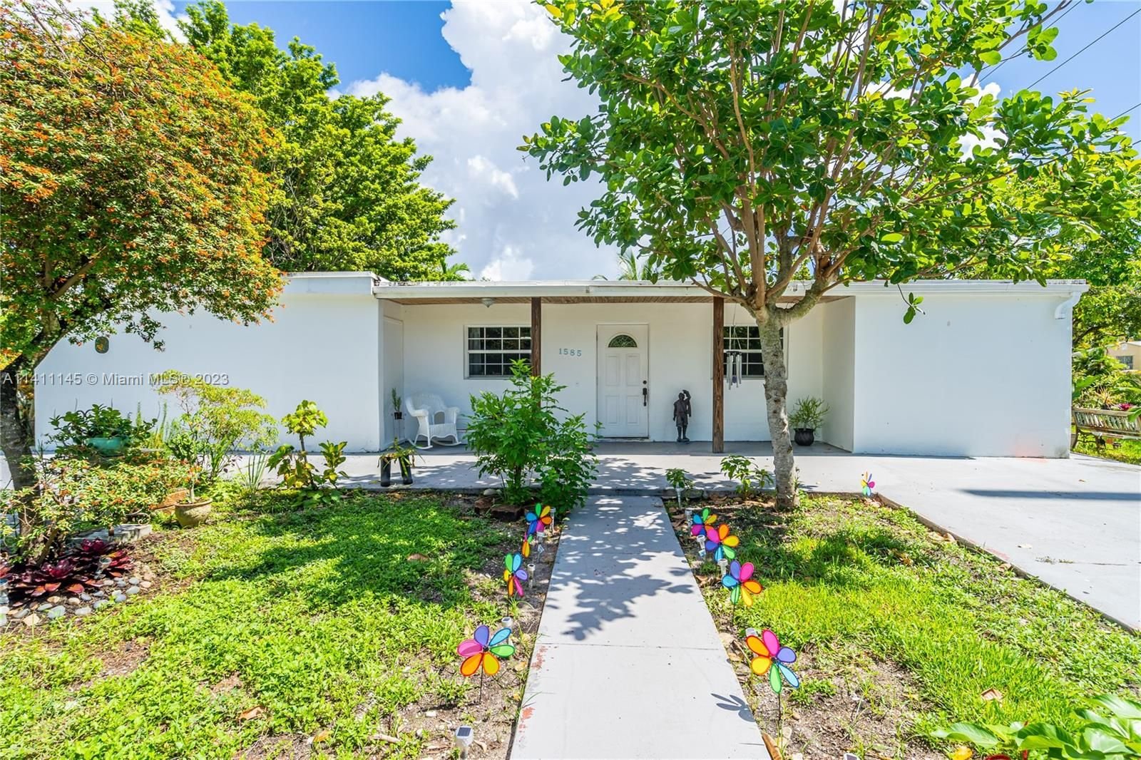 Real estate property located at 1585 139th St, Miami-Dade County, North Miami, FL