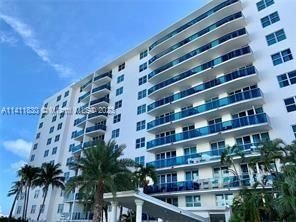 Real estate property located at 7501 Treasure Dr #10G, Miami-Dade County, North Bay Village, FL