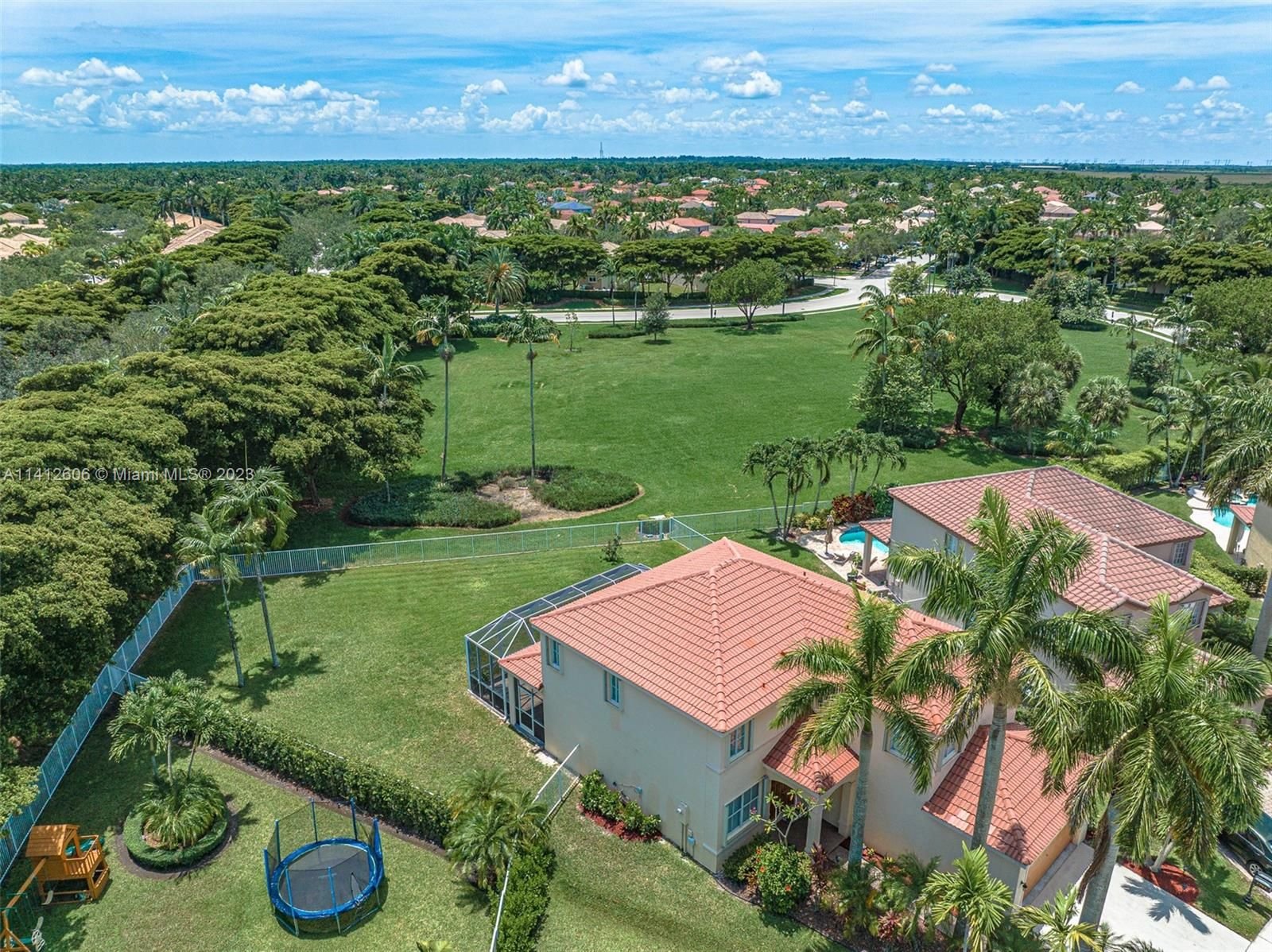 Real estate property located at 1761 Winterberry Ln, Broward County, Weston, FL