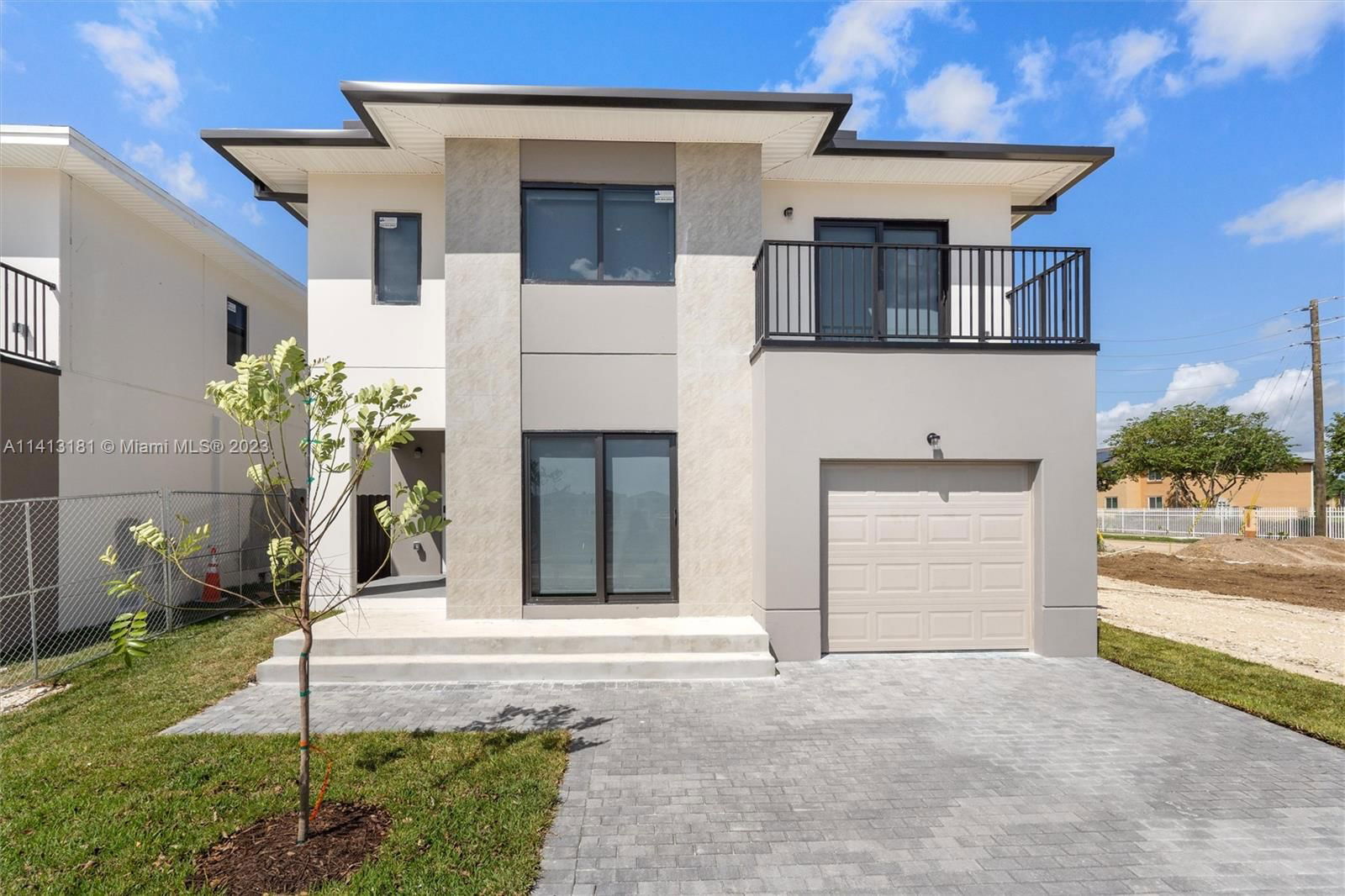 Real estate property located at 250 NW 13 CT, Miami-Dade County, Homestead, FL