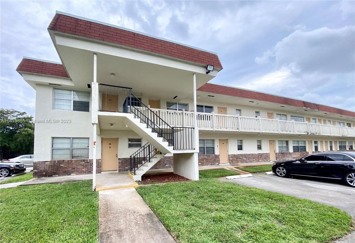 Real estate property located at 4163 67th Ave #206C, Broward County, Davie, FL