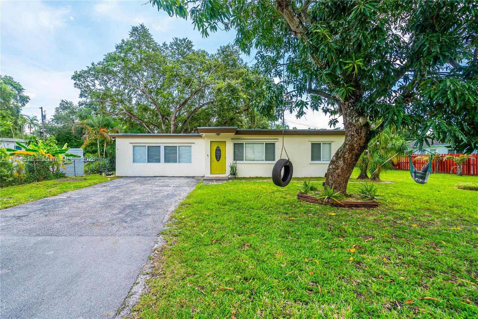 Real estate property located at 5190 28th Ave, Broward County, Dania Beach, FL