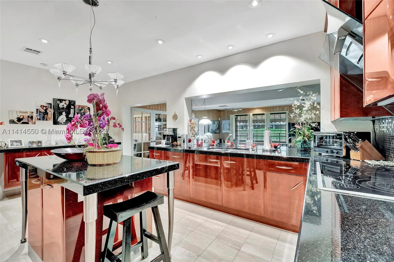 Real estate property located at 4716 University Dr, Miami-dade, C Gab Country Club Sec 5, Coral Gables, FL