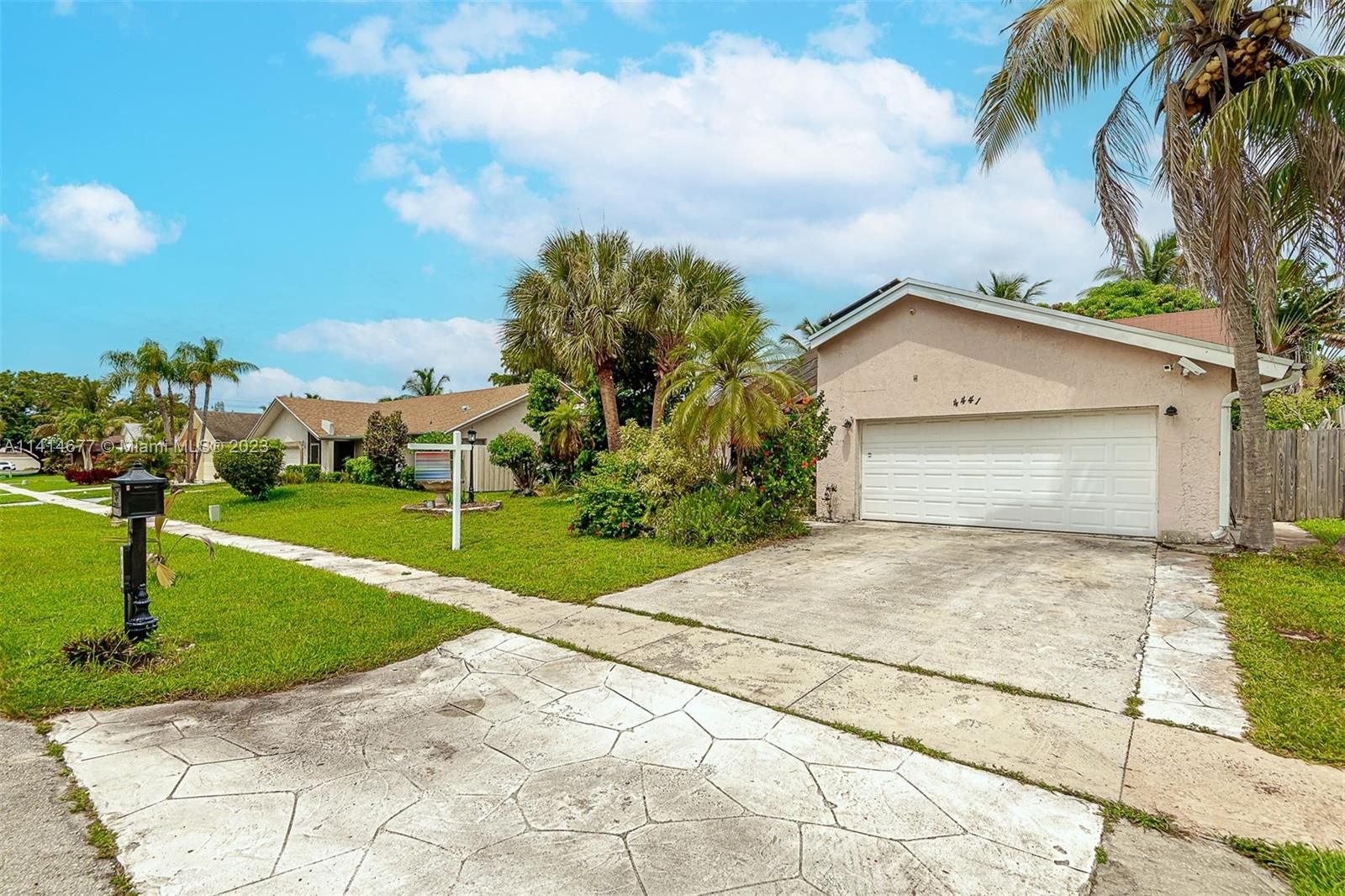 Real estate property located at 4441 74th Ave, Broward County, Lauderhill, FL