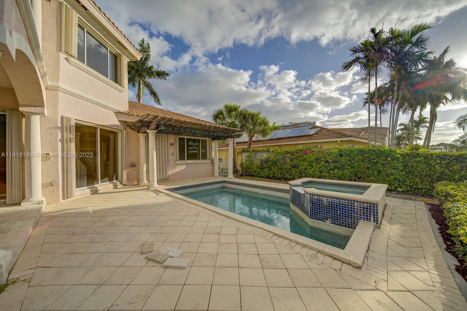 Real estate property located at 872 Glouchester St, Palm Beach County, Boca Raton, FL