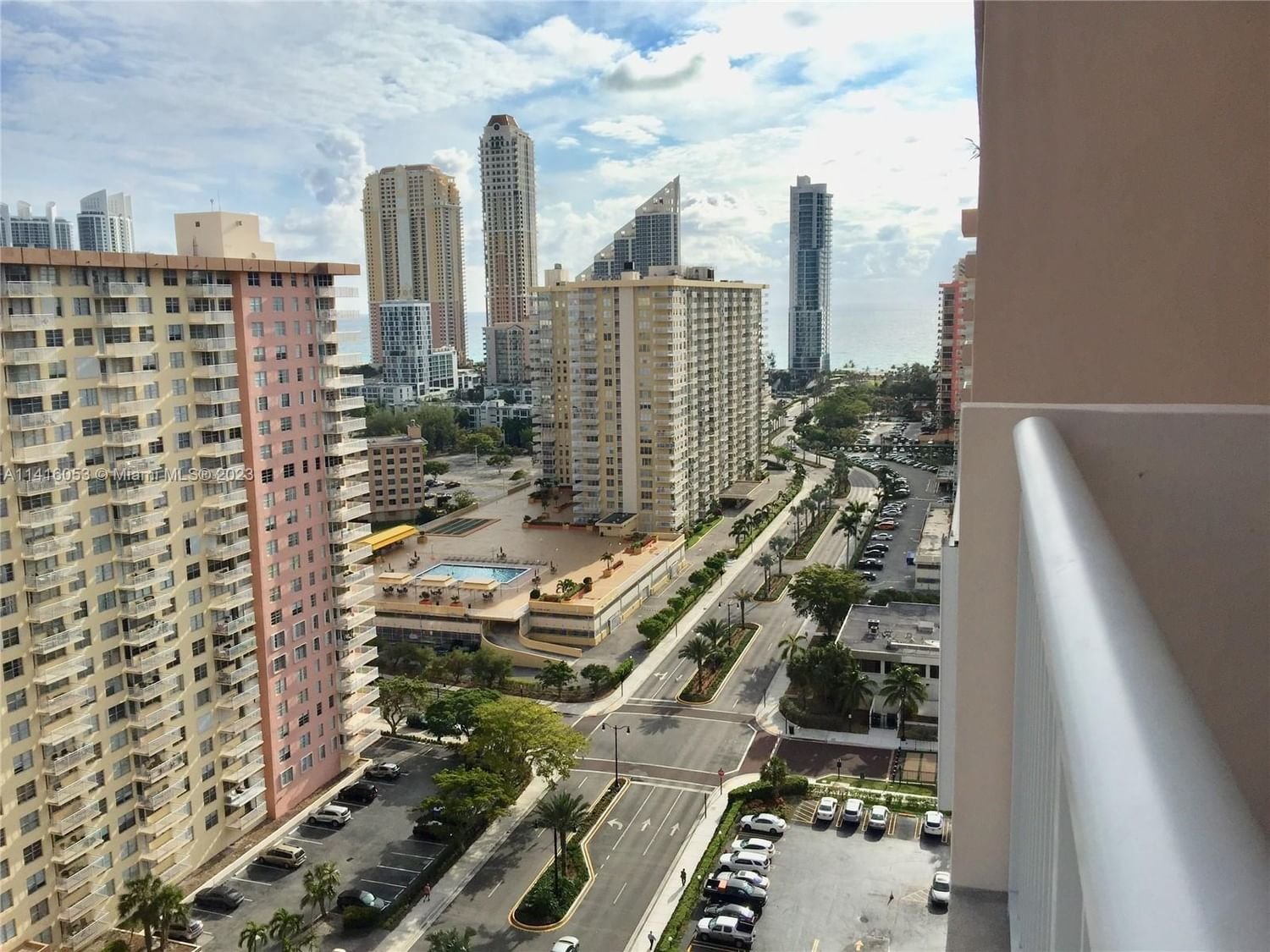 Real estate property located at 250 174th St #2211, Miami-Dade County, Sunny Isles Beach, FL
