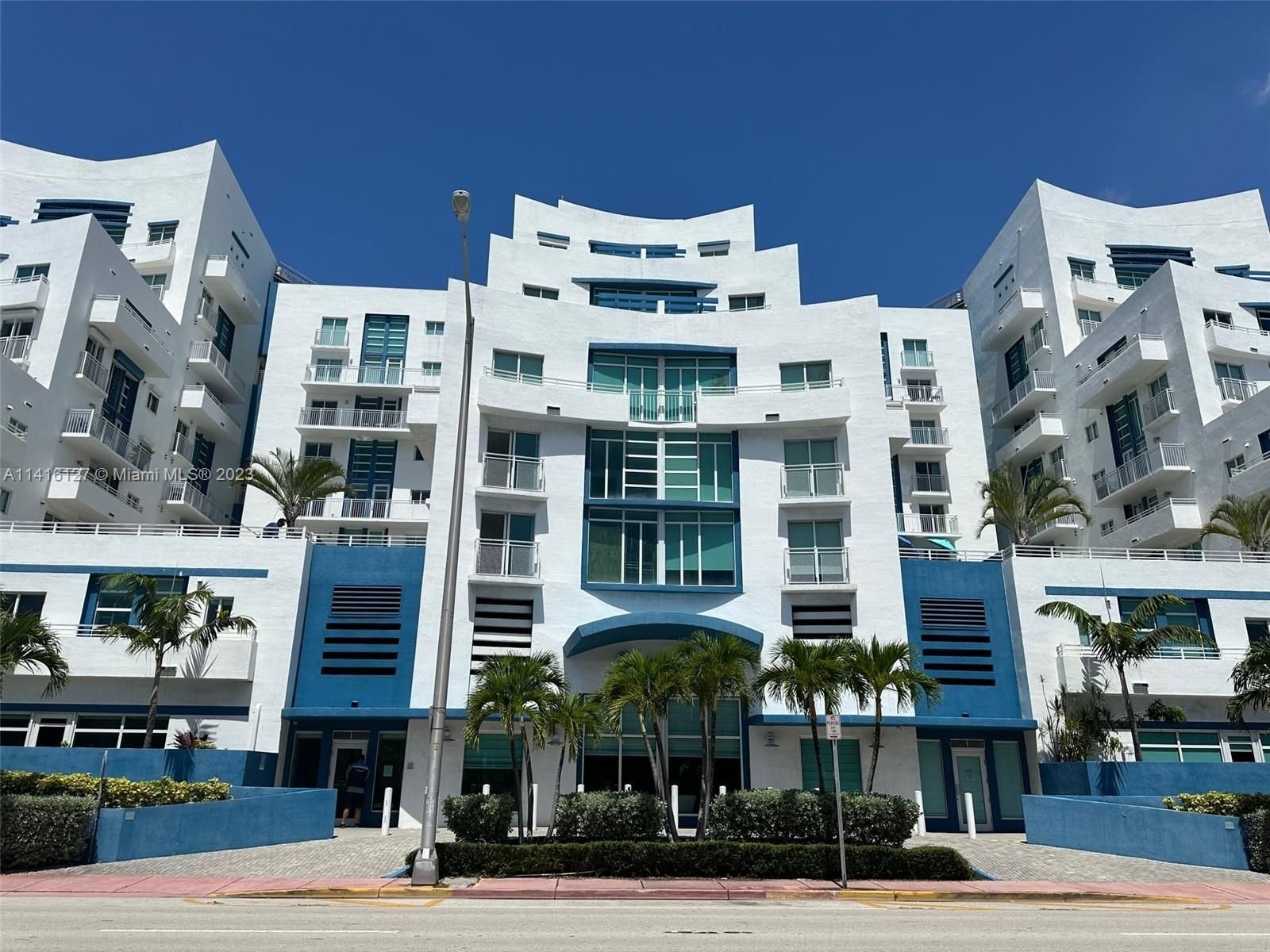 Real estate property located at 7600 Collins Ave #709, Miami-Dade County, Miami Beach, FL