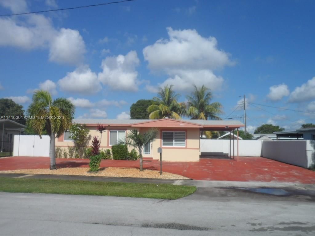 Real estate property located at 19810 40th Ave, Miami-Dade County, CAROL CITY GDNS 1ST ADDN, Miami Gardens, FL