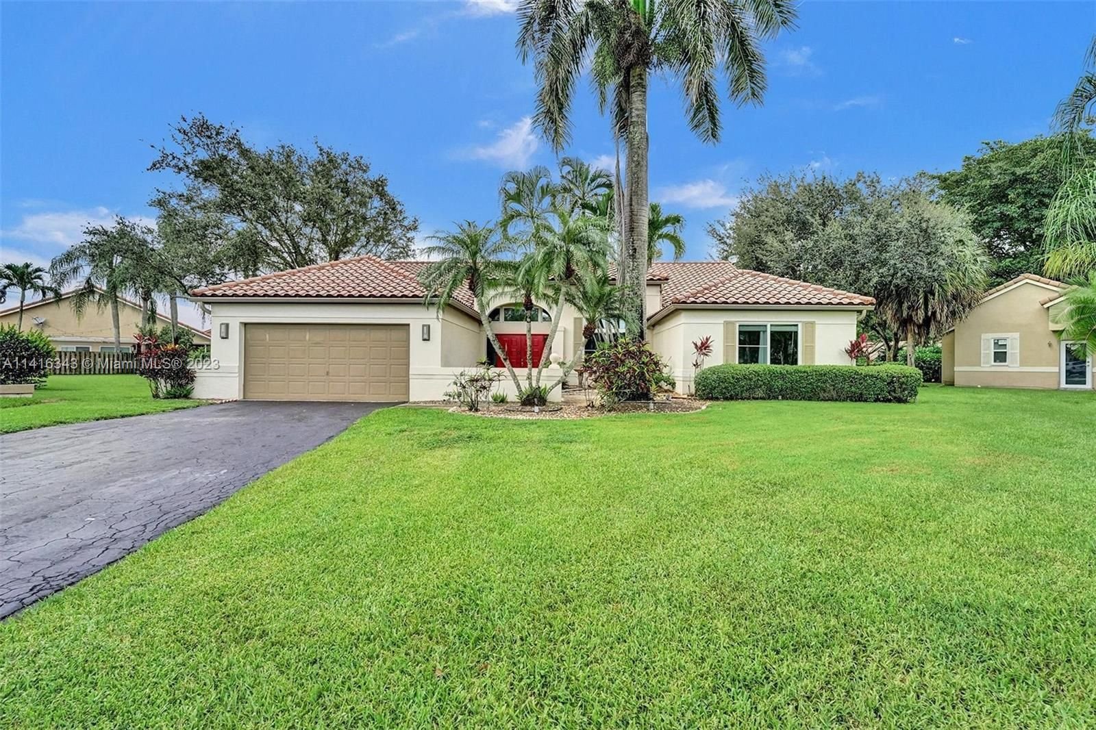 Real estate property located at 3315 Maple Ln, Broward County, FOREST RIDGE, Davie, FL
