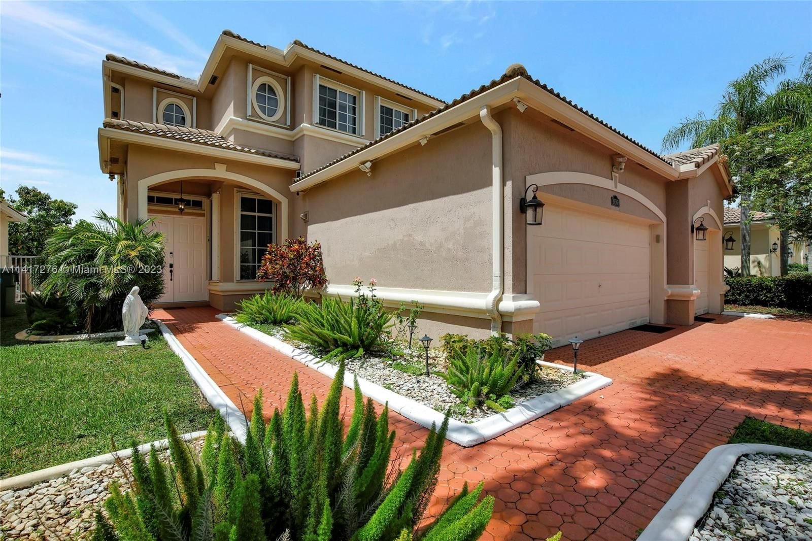 Real estate property located at 19368 64th St, Broward County, Pembroke Pines, FL