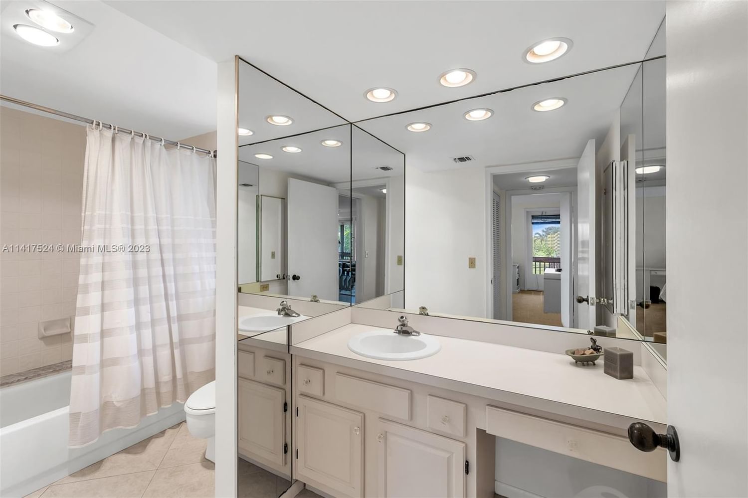 Real estate property located at 19873 Boca West Dr #3252, Palm Beach County, Boca Raton, FL