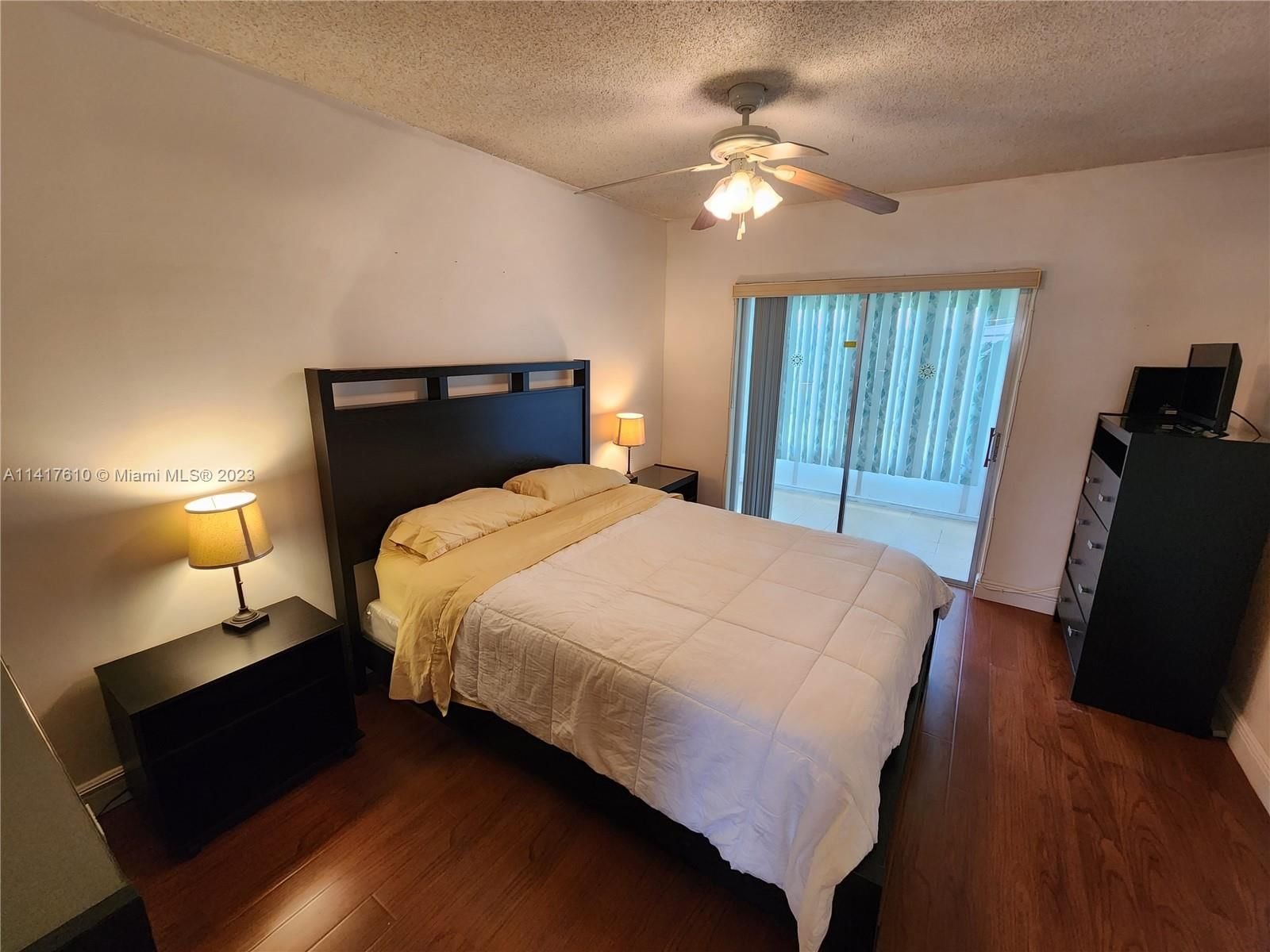 Real estate property located at 7300 4th Pl #204, Broward County, ORIOLE GARDENS 4 CONDO, Margate, FL