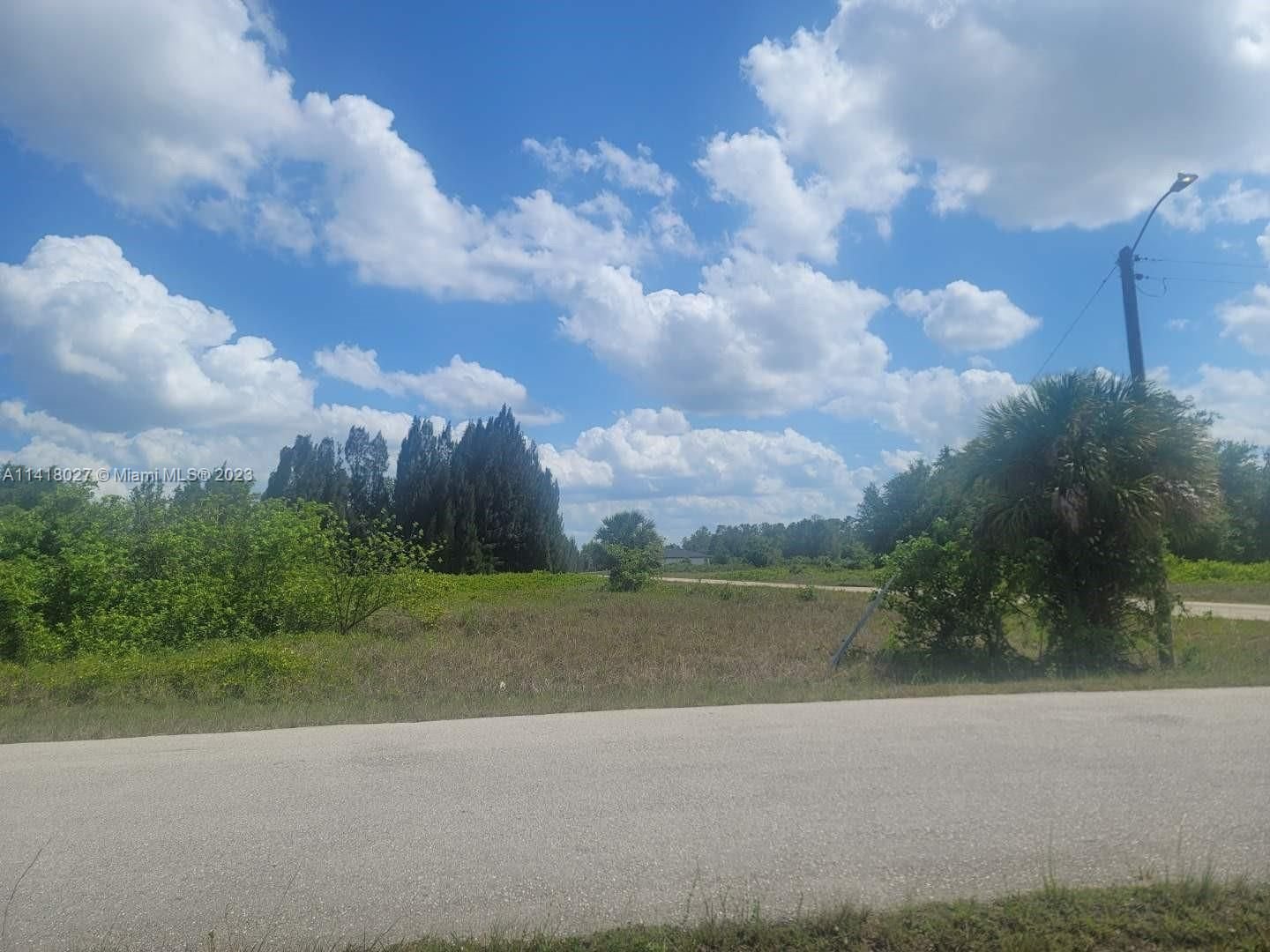 Real estate property located at 3405 18th St, Lee County, Lehigh Acres, FL