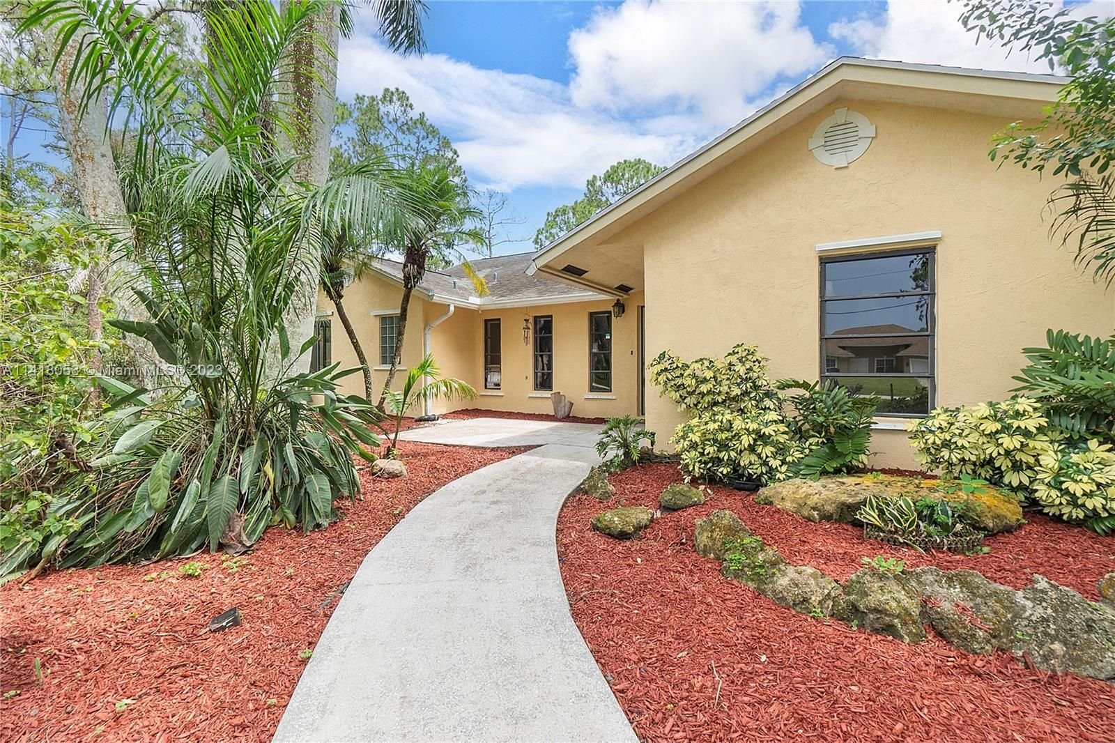 Real estate property located at 15810 83rd Ln N, Palm Beach County, Loxahatchee, FL