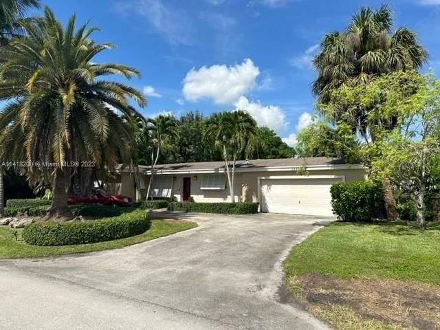 Real estate property located at 15400 84th Ave, Miami-Dade County, SOUTHWOOD, Palmetto Bay, FL