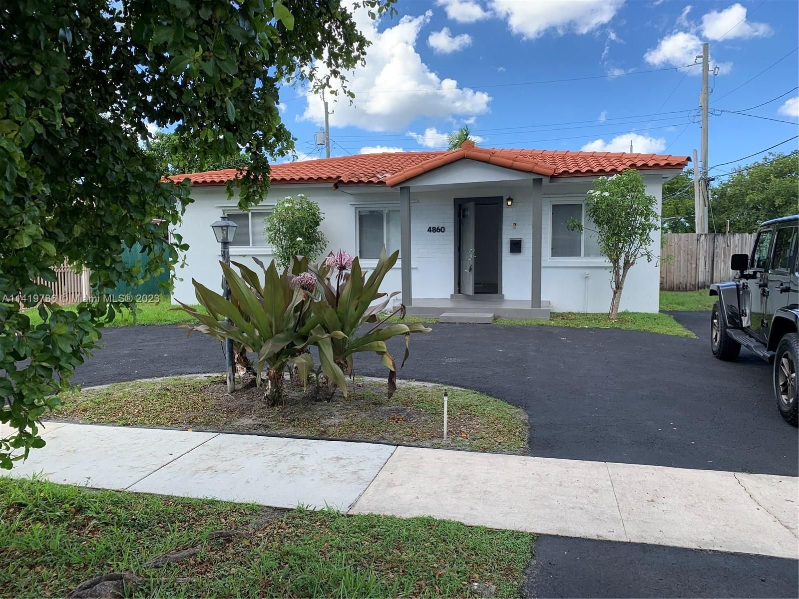 Real estate property located at 4860 3rd Ave, Miami-Dade County, Hialeah, FL