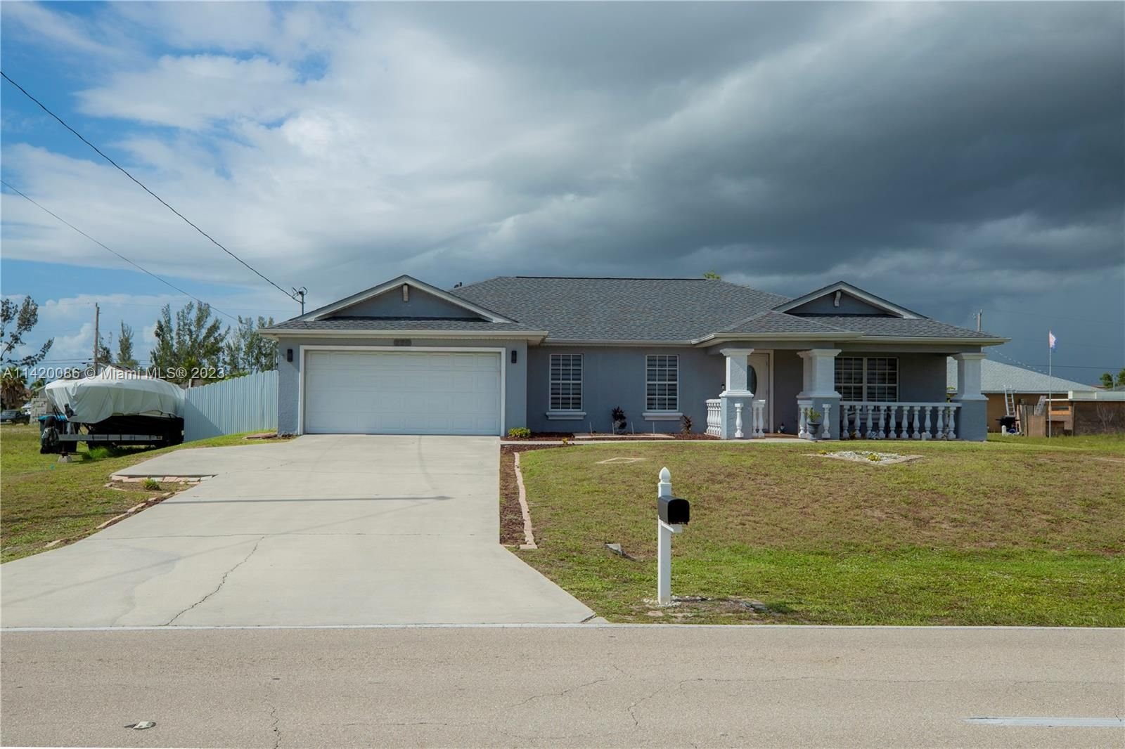 Real estate property located at 226 Kismet Pkwy W, Lee County, Cape Coral, FL