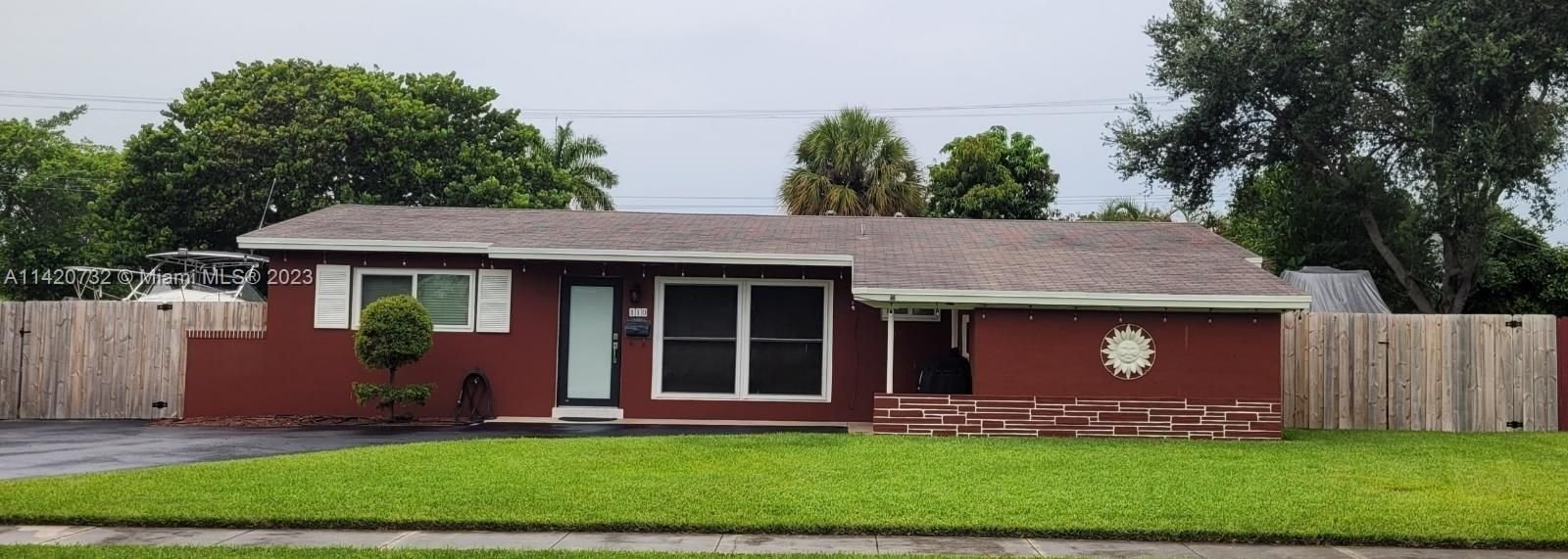 Real estate property located at 110 64th Ave, Broward County, Pembroke Pines, FL