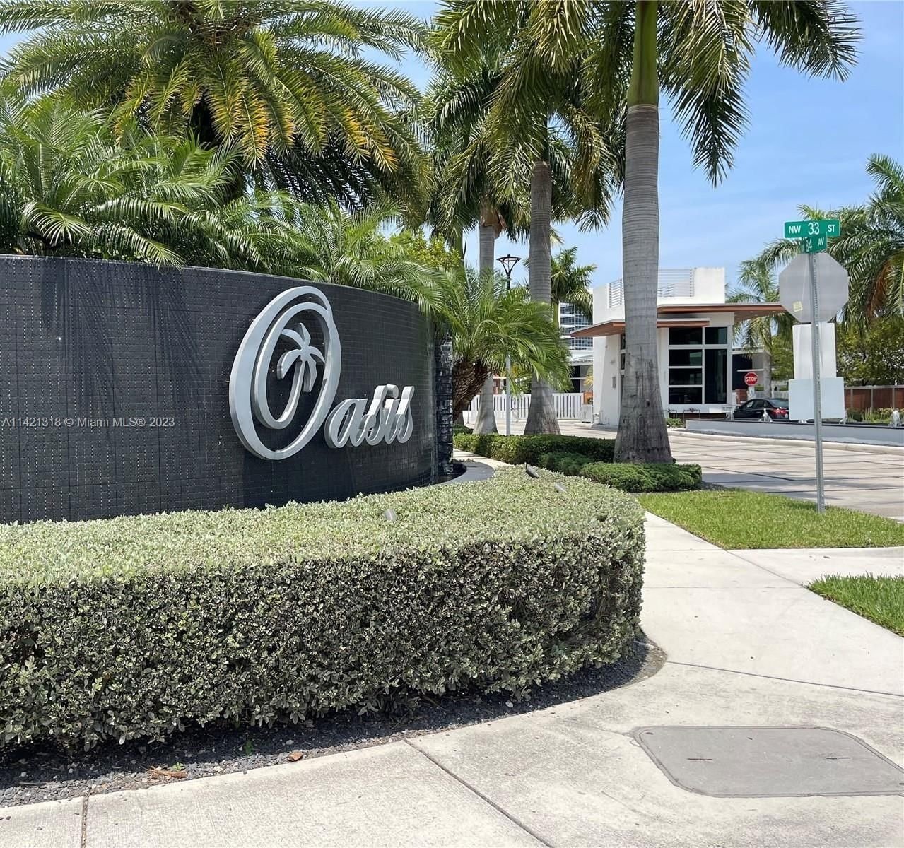 Real estate property located at 8219 34th St, Miami-Dade County, OASIS PARK SQUARE AT DORA, Doral, FL