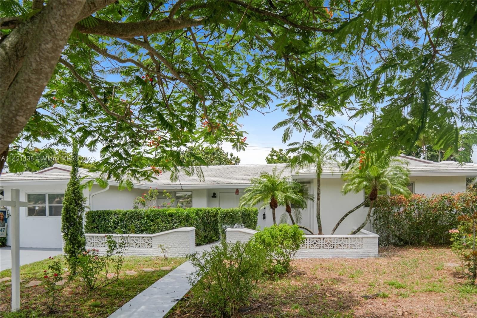 Real estate property located at 2091 206th St, Miami-Dade County, Miami, FL