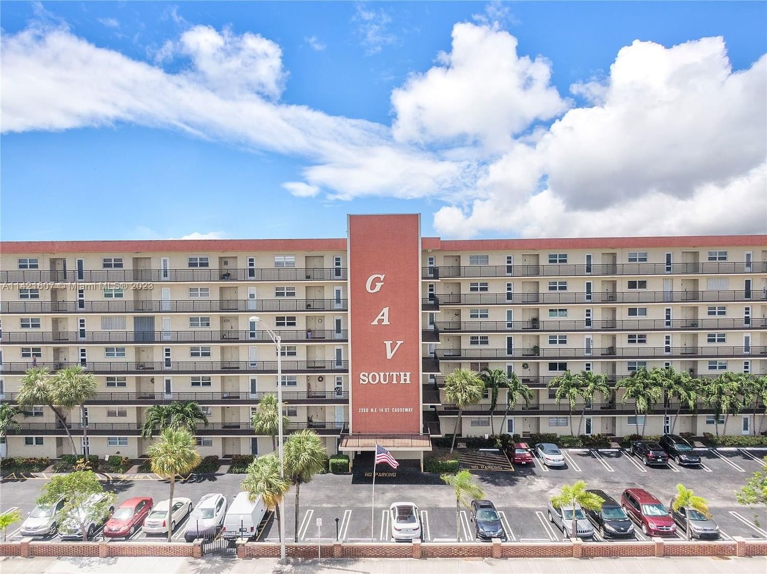 Real estate property located at 2350 14th St Cswy #202, Broward County, Pompano Beach, FL