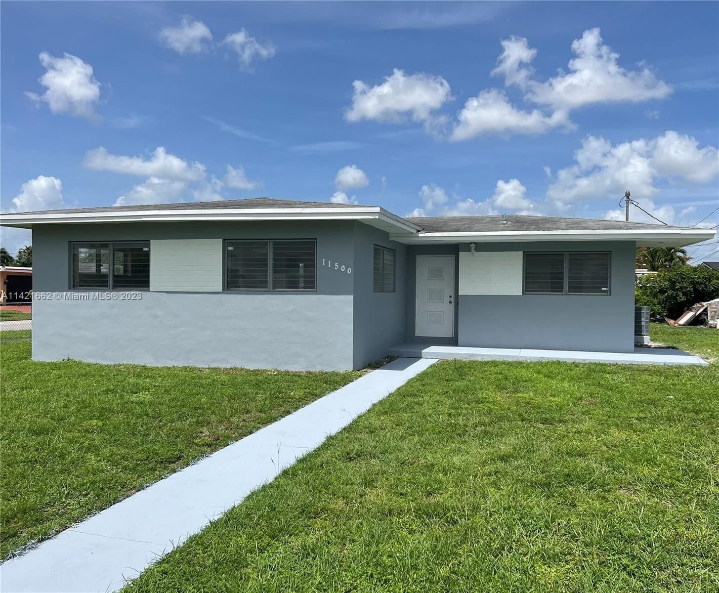 Real estate property located at 11500 57th Ct, Miami-Dade County, 4TH ADDN TO PALM SPRINGS, Hialeah, FL