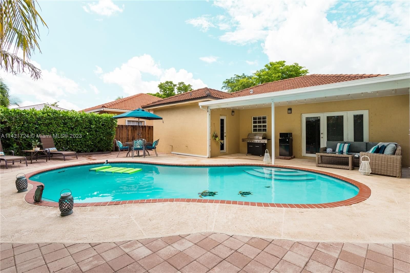 Real estate property located at 18021 144th Ct, Miami-Dade County, Miami, FL