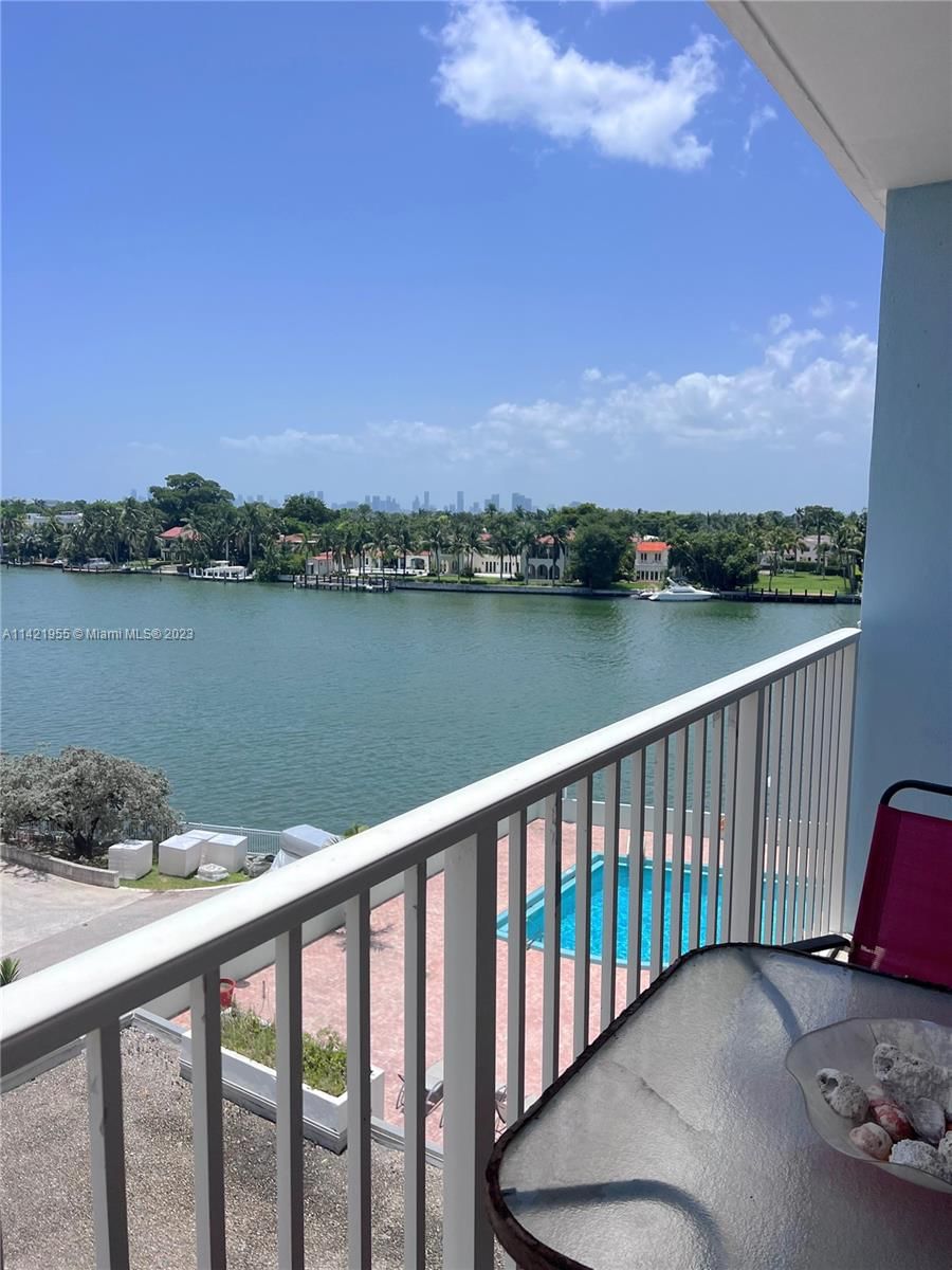 Real estate property located at 5838 Collins Ave #4G, Miami-Dade County, 5838 CONDOMINIUM, Miami Beach, FL