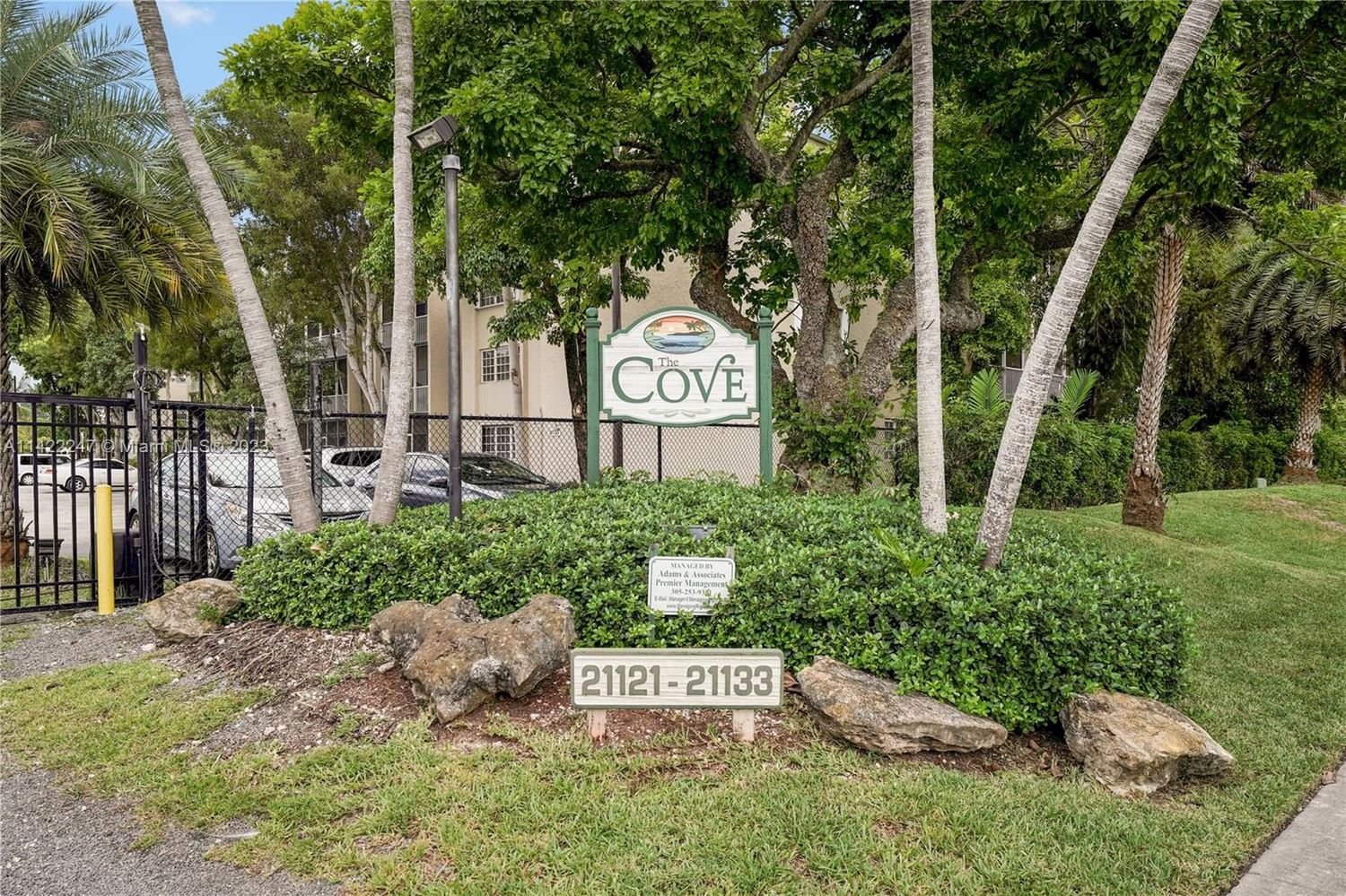 Real estate property located at 21133 85th Ave #311, Miami-Dade County, COVE CONDO PHASE II, THE, Cutler Bay, FL
