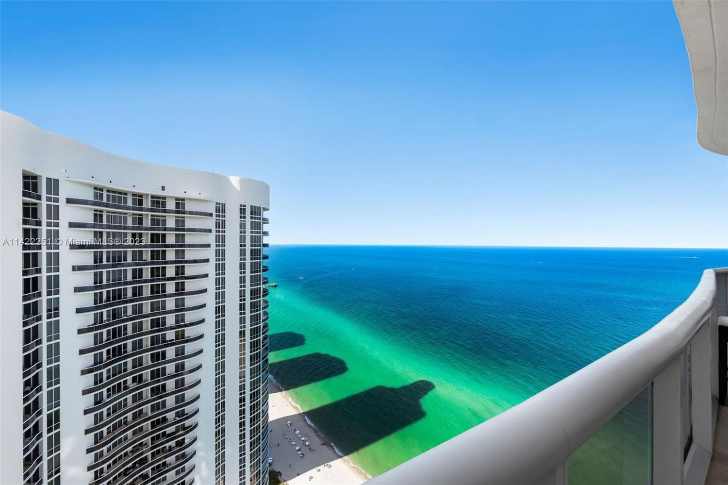Real estate property located at 15811 Collins Ave #4102, Miami-Dade County, TDR TOWER III CONDO, Sunny Isles Beach, FL