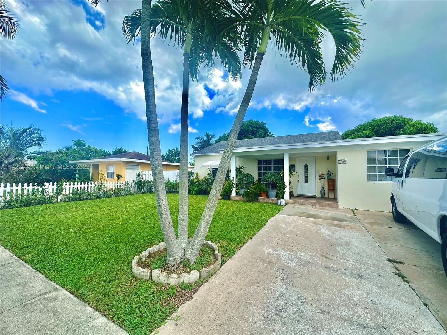 Real estate property located at 1419 14th Ave N, Palm Beach County, CRESTWOOD, Lake Worth, FL