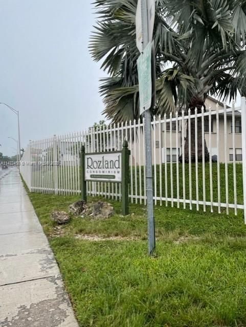 Real estate property located at 15302 Sunset Dr #29-21, Miami-Dade County, Miami, FL