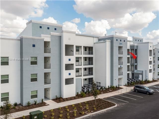 Real estate property located at 3191 Paradox Circle #307, Osceola County, Kissimmee, FL