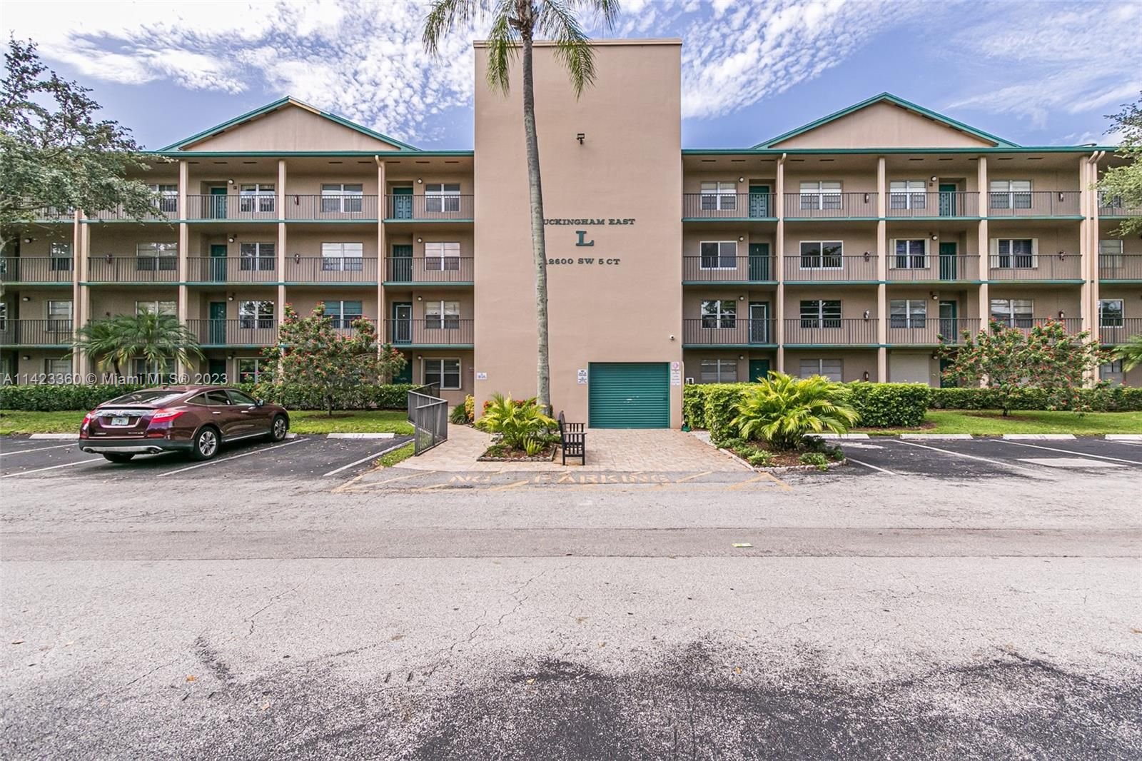 Real estate property located at 12600 5th Ct #408L, Broward County, BUCKINGHAM EAST AT CENTUR, Pembroke Pines, FL