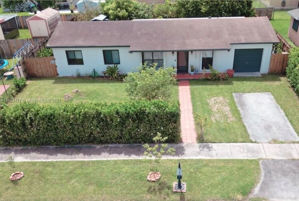 Real estate property located at 14294 109th Ct, Miami-Dade County, Miami, FL