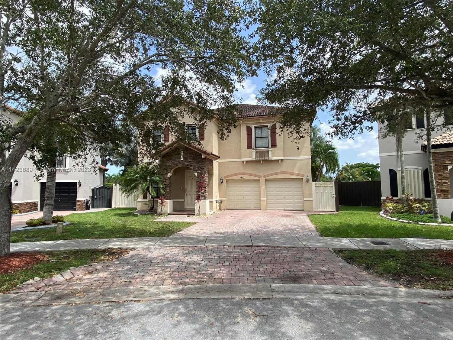 Real estate property located at 24331 112th Ct, Miami-Dade County, Homestead, FL