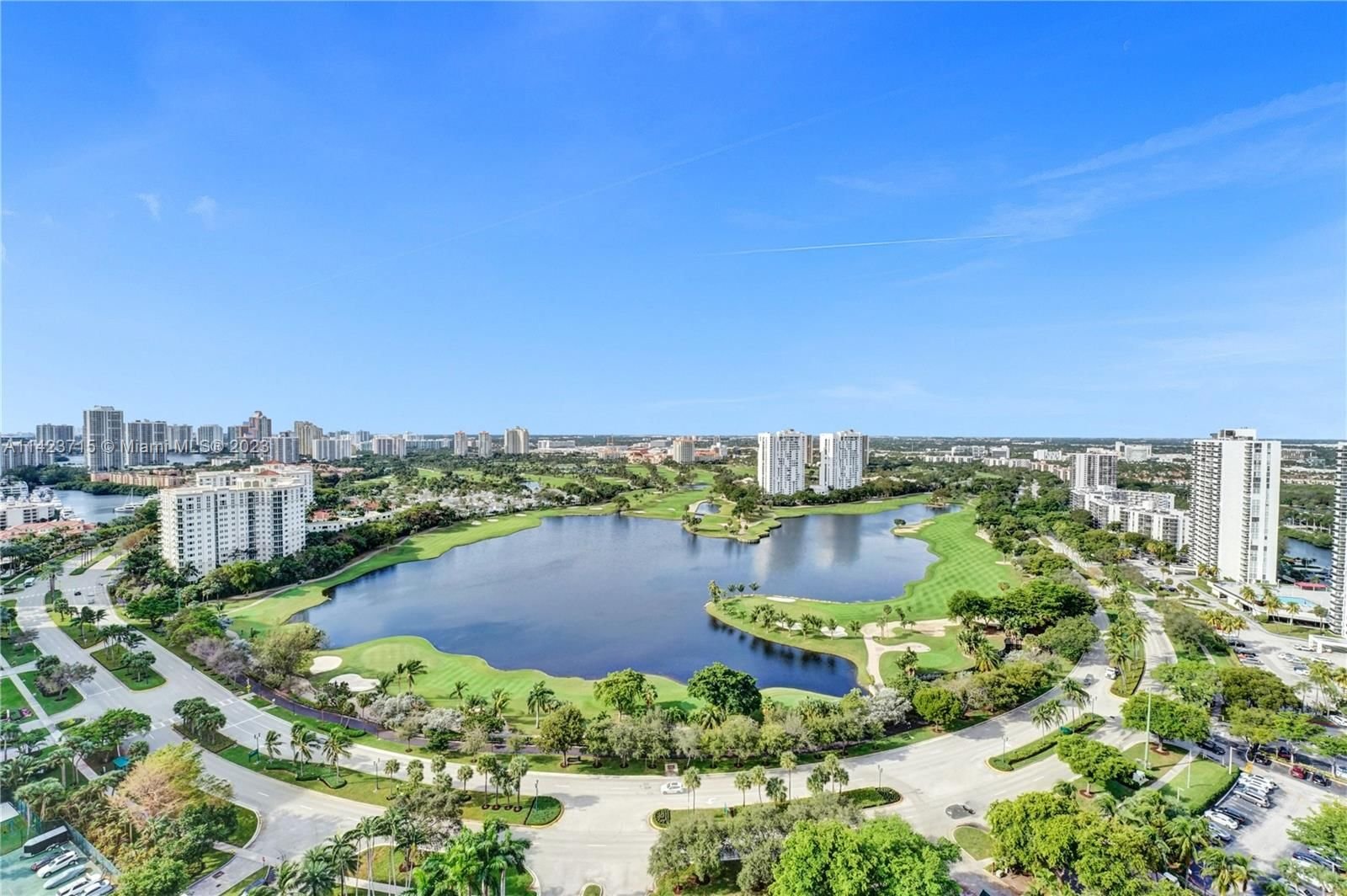 Real estate property located at 20281 Country Club Dr TW11, Miami-Dade County, HAMPTONS WEST, Aventura, FL