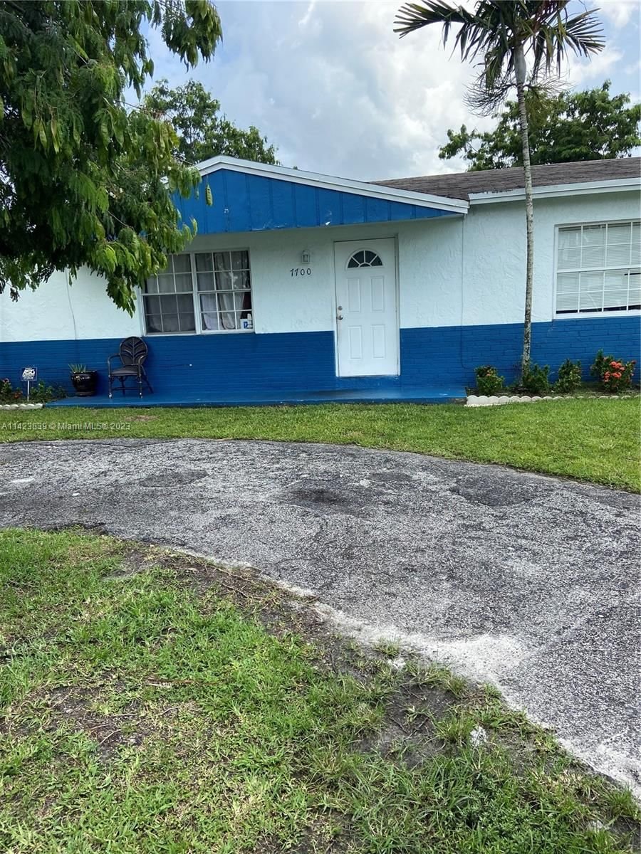 Real estate property located at 7700 7th Ct, Broward County, North Lauderdale, FL