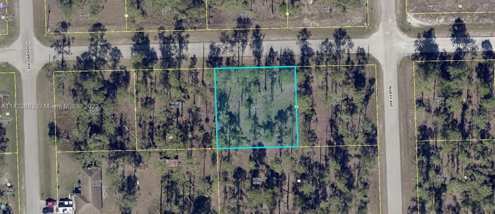 Real estate property located at 1104 11th St, Lee County, Lehigh Acres, FL