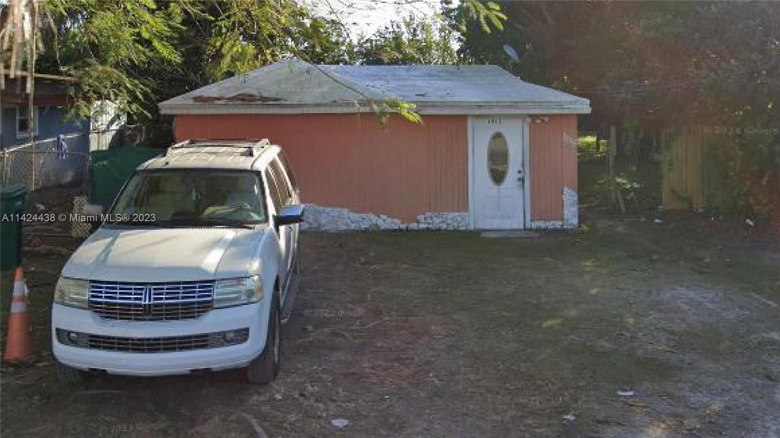 Real estate property located at 1013 5th Ave, Miami-Dade County, J U FREE 2ND ADDN TO HOME, Homestead, FL
