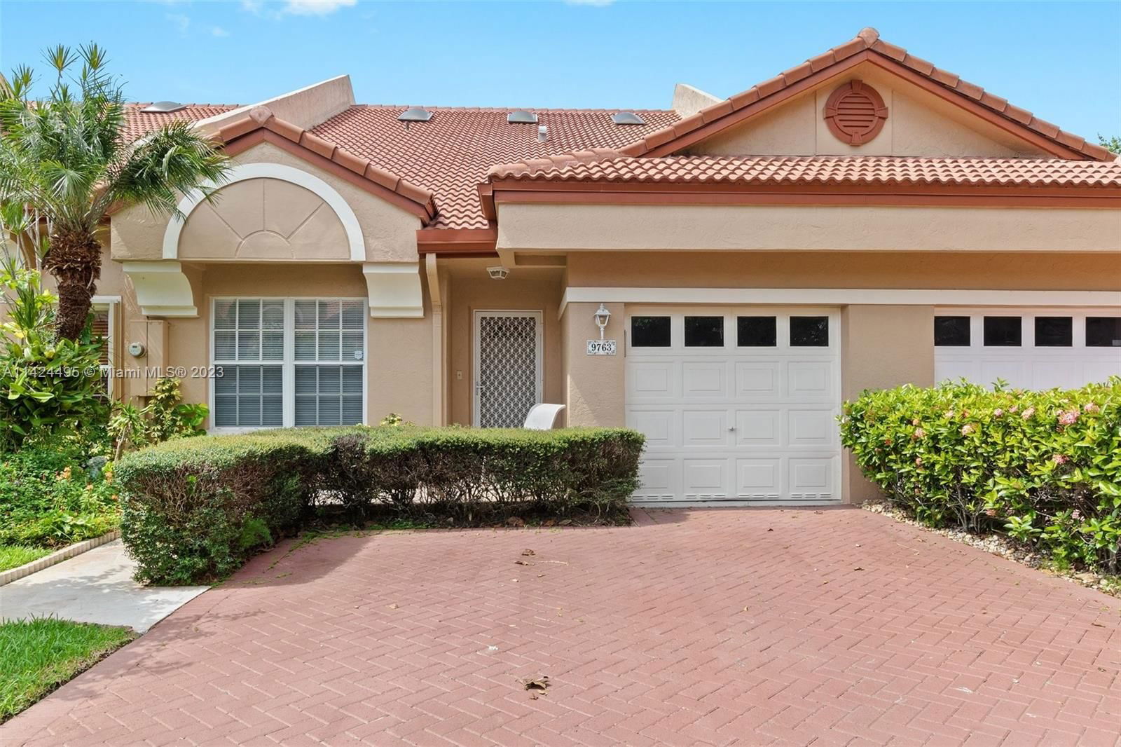 Real estate property located at 9763 Malvern Dr #9763, Broward County, Tamarac, FL