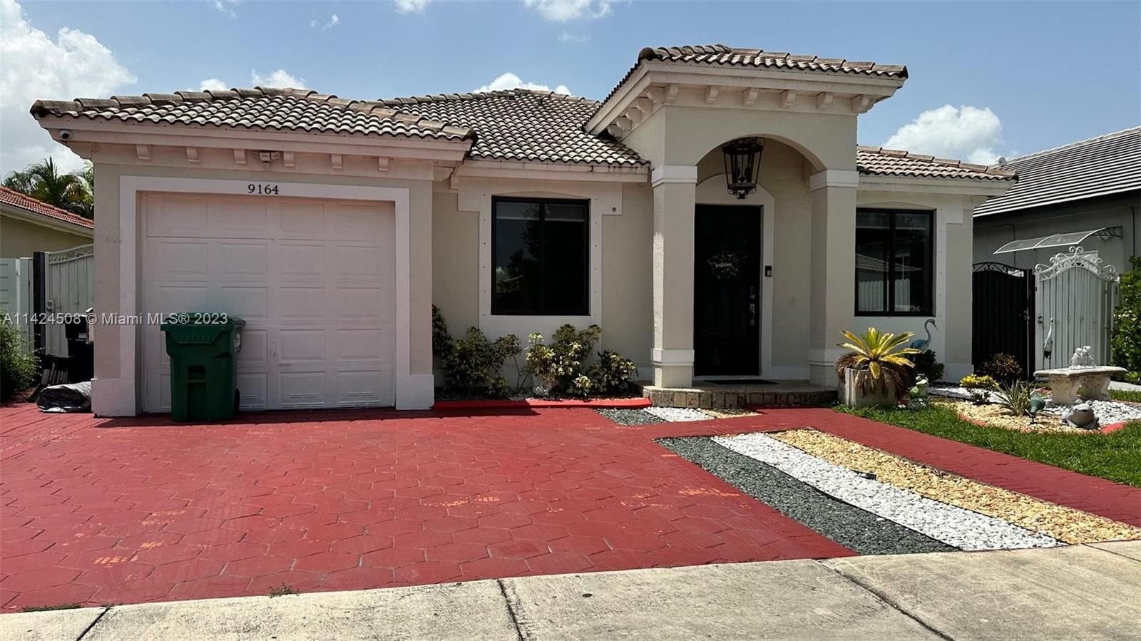 Real estate property located at 9164 149th Ter, Miami-Dade County, Miami Lakes, FL