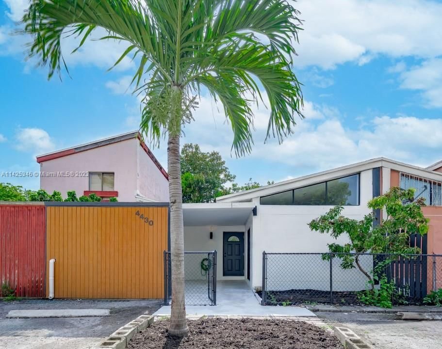 Real estate property located at 4430 185th St #1, Miami-Dade County, Miami Gardens, FL