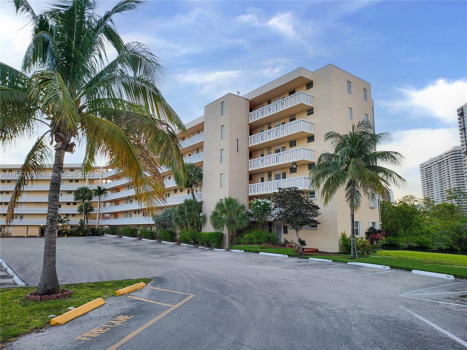 Real estate property located at 2980 Point East Dr D112, Miami-Dade County, POINT EAST ONE CONDO-BLDG, Aventura, FL