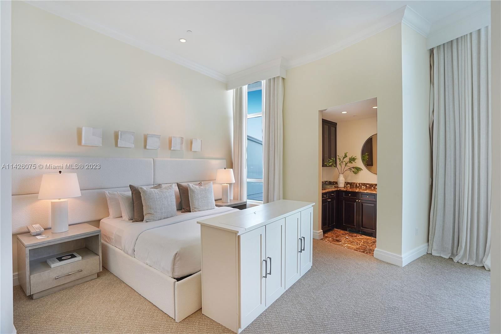 Real estate property located at 4401 Collins Ave PH North, Miami-Dade County, Miami Beach, FL