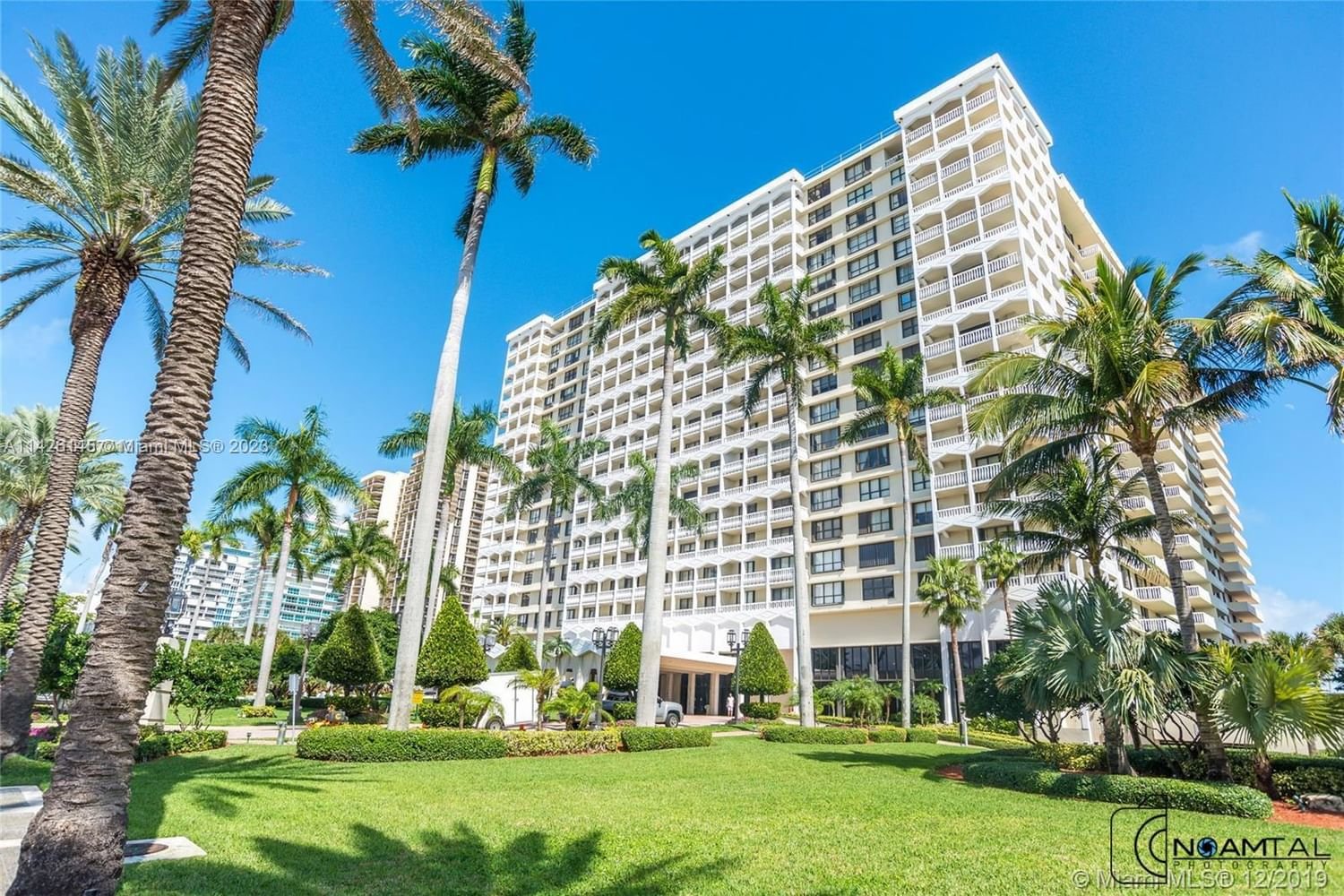 Real estate property located at 9801 Collins Ave #10G, Miami-Dade County, BALMORAL CONDO, Bal Harbour, FL