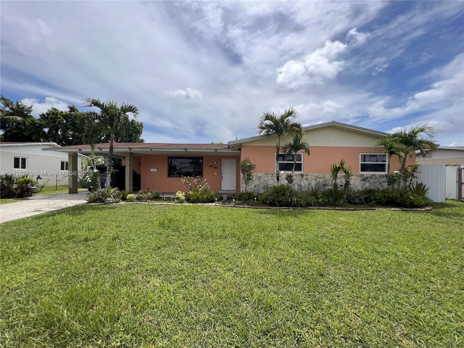 Real estate property located at 19837 118th Pl, Miami-Dade County, Miami, FL