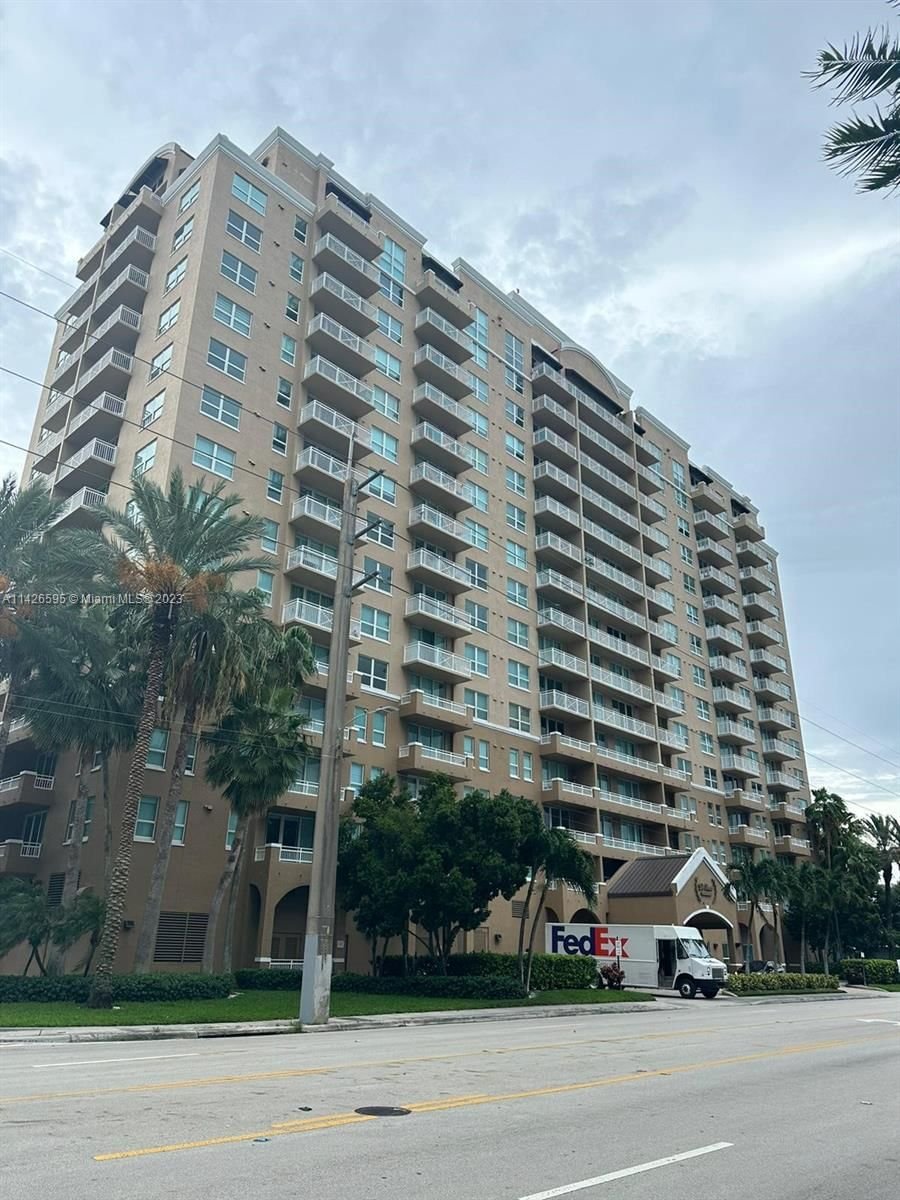 Real estate property located at 2665 37th Ave #1602, Miami-Dade County, Miami, FL